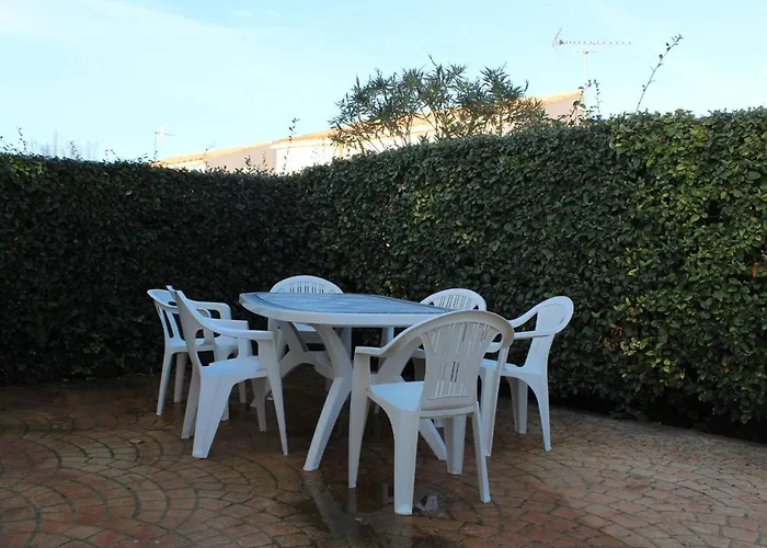 Charmante Maison Avec Piscine, 6 Couchages, Proche Plage - Saint-Denis-D\'Oleron - Fr-1-246A-154