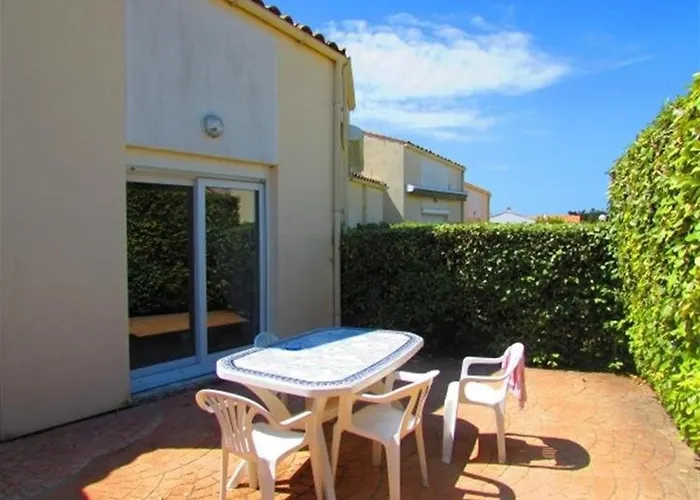Charmante Maison Avec Piscine, 6 Couchages, Proche Plage - Saint-Denis-D\'Oleron - Fr-1-246A-154