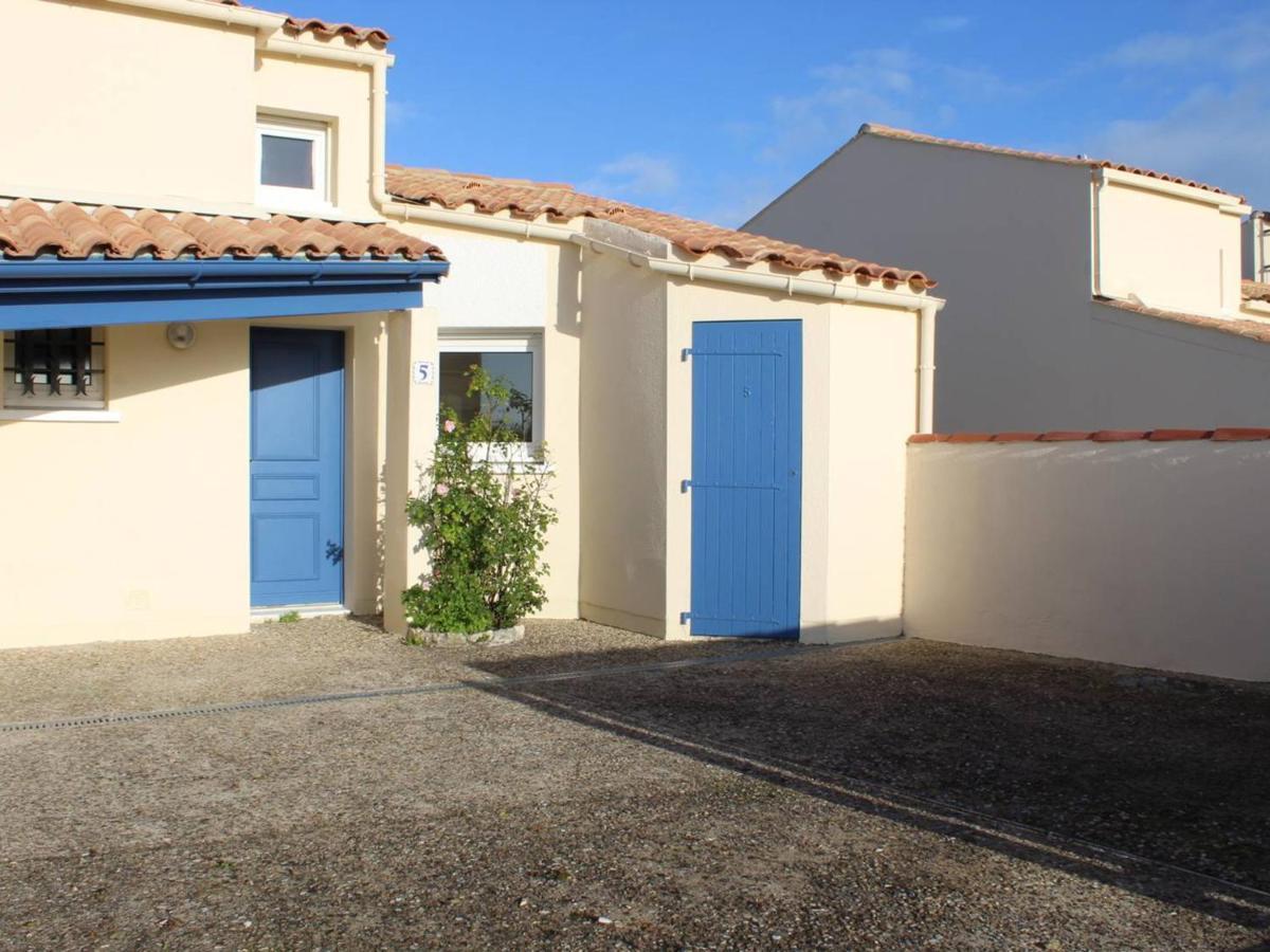 Holiday home Charmante Maison Avec Piscine, 6 Couchages, Proche - - Fr-1-246a-154 *